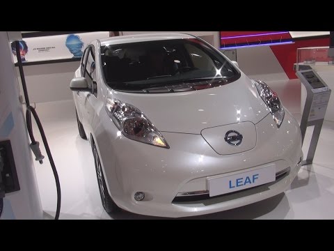 Nissan Leaf LTD Edition (2016) Exterior and Interior in 3D