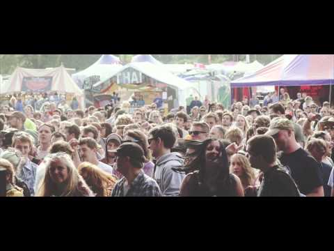 Skinny Lister at 2000 Trees Festival