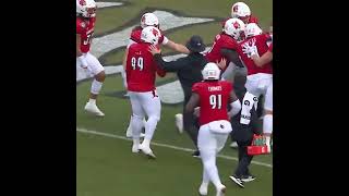 Try to match the energy of the Louisville defensive line coach 🔋