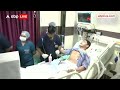CM Yogi Adityanath: लखनऊ में पलटी गाड़ी, घायलों से मिलने हॉस्पिटल पहुंचे सीएम योगी | Lucknow | ABP  - 02:16 min - News - Video
