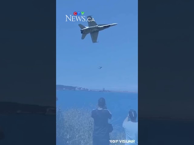 Spanish jet appears to avoid disaster in close call