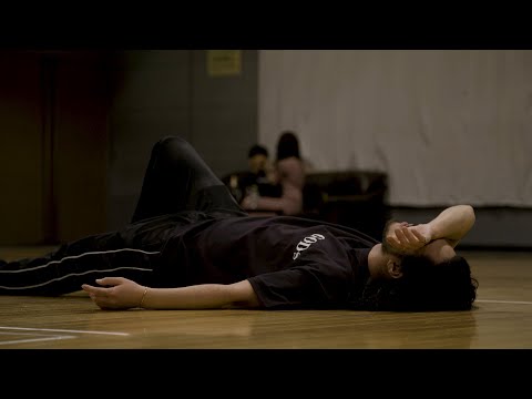 Creepy Nuts / 板の上の魔物【MV】