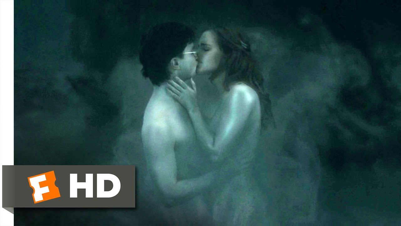 harry potter naked in deathly hallows