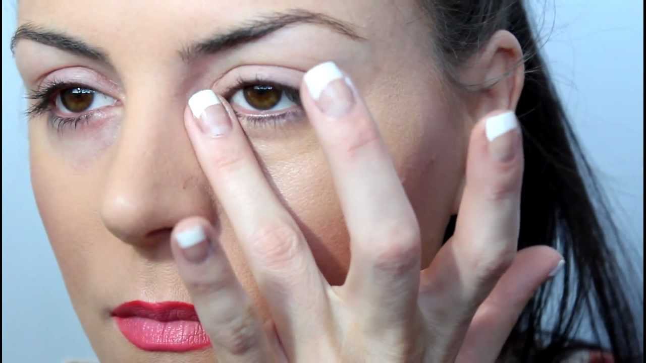 how-i-fix-tired-eyes-with-makeup-brunette-beauty-blogger-youtube