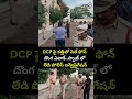 DCP పై కత్తితో సెల్ ఫోన్ దొంగ ఎటాక్..స్పాట్ లో లేడి పోలీస్ ఇన్వెస్టిగేషన్ | Latest Viral Video
