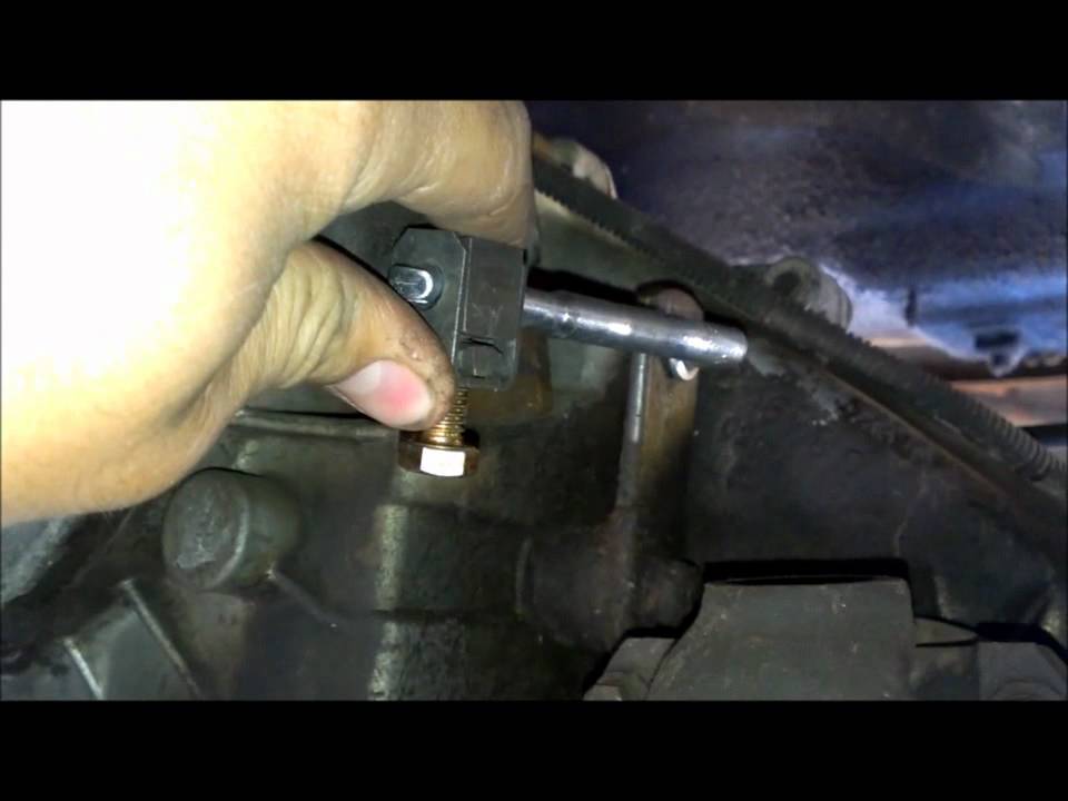 Replacing transmission mount jeep cherokee #5