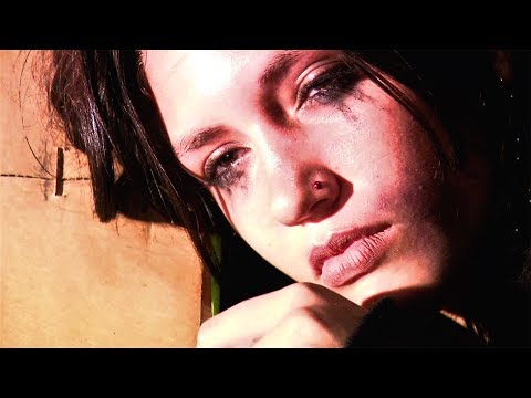 Korn 'Throw Me Away' (2007 Music Video)