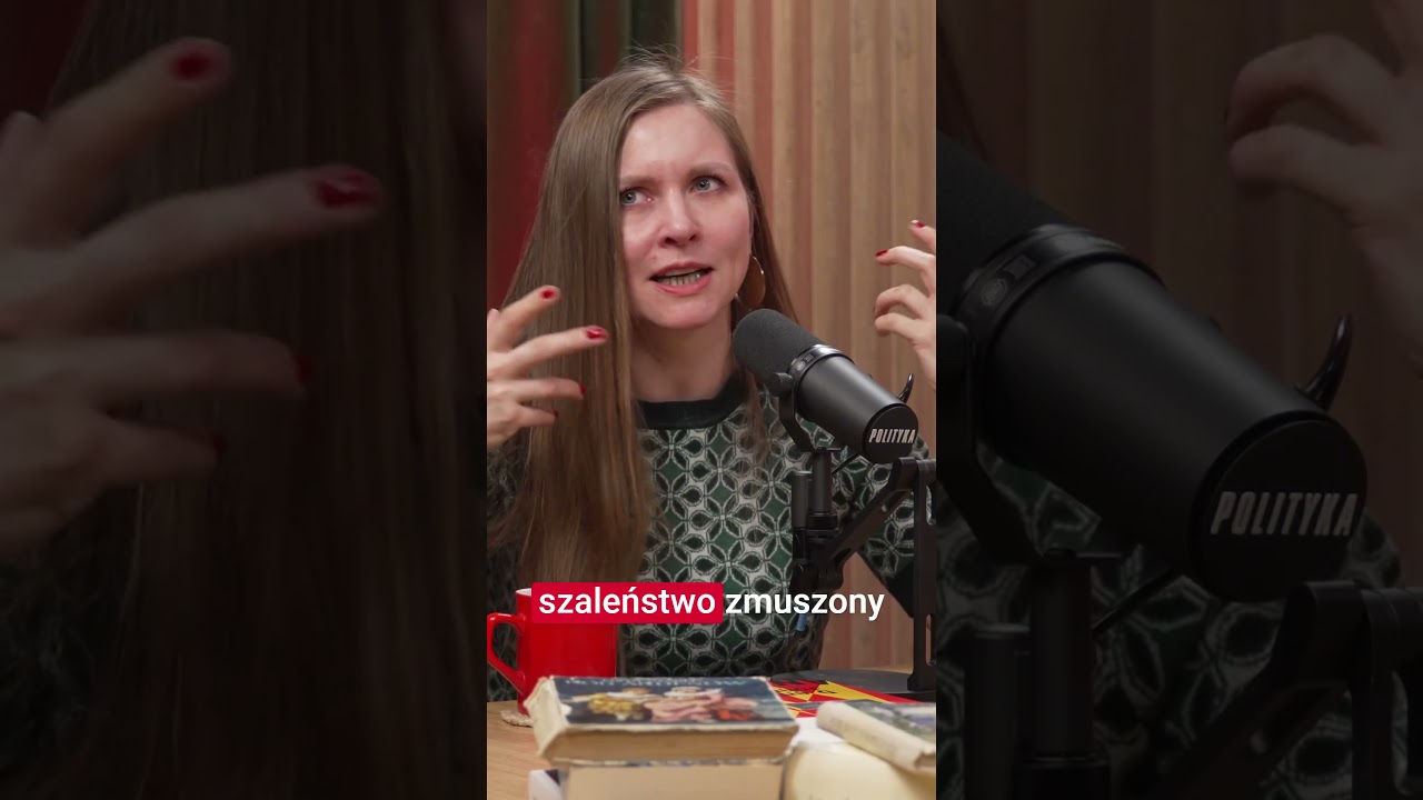 Maslowska: translation work? Czacha smokes! #shorts