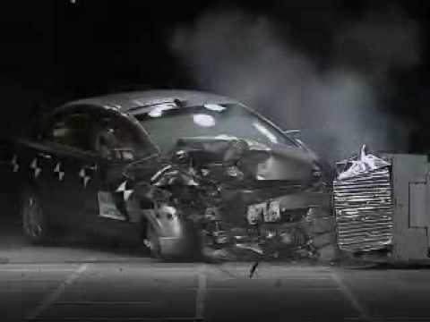 Тест за видео катастрофа Honda Civic 2005 - 2011