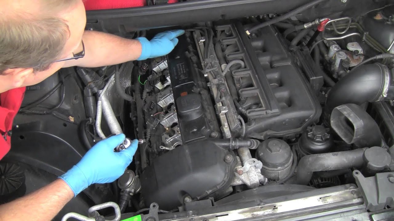 Part 1- Replacing a BMW 6-cylinder valve cover gasket ... bmw 330i engine diagram 