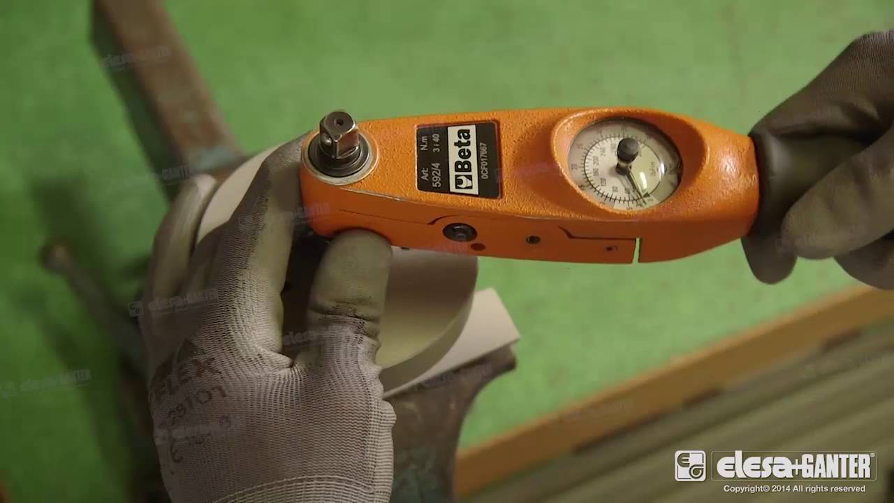 Sterngriffe mit farbiger Abdeckkappe - VCT. (Anzugsdrehmomenttests) video