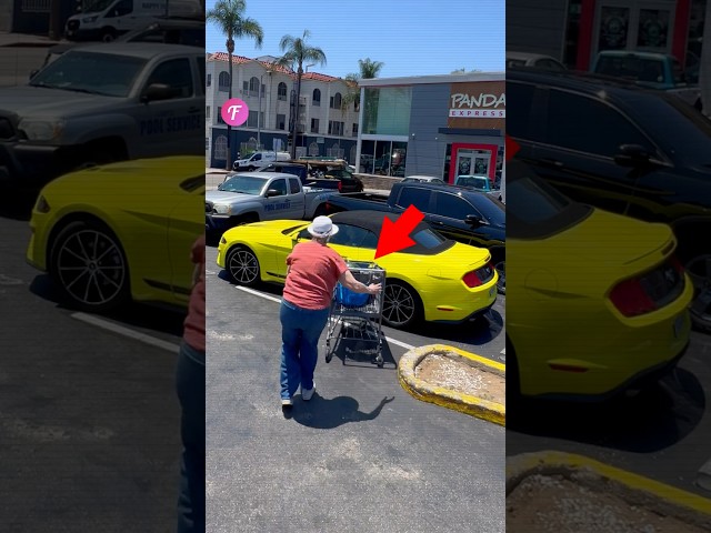 Kindness in Parking Lot 🚗 When an Elderly Woman Hits His Car #kindness #parkinglot #shorts