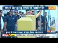 PM Modi in Kullu Dussehra | पीएम मोदी ने कुल्लू में भगवान रघुनाथ का खींचा रथ, देखें VIDEO  - 00:44 min - News - Video