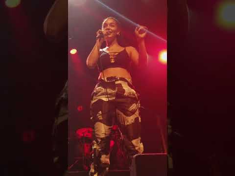 Jorja Smith x Preditah Live - On My Mind