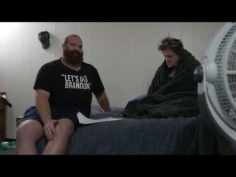 We Wake Up a Secks Offender To Grill Him About His Messages To a GirI (Billings, Montana)