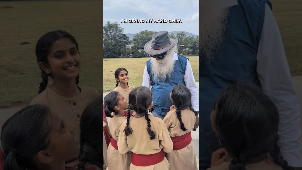 Students Of Sadhguru Gurukulam Samskriti And Isha Home School Run Into Sadhguru!