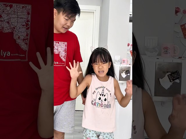 Dame un grrr by LeoNata family 🤩🤪 #shorts