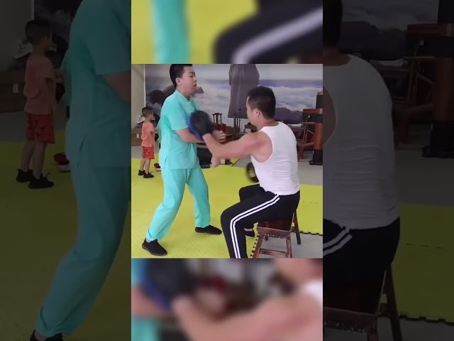 Sahte Dövüş Ustalarına Meydan Okuyan Adam