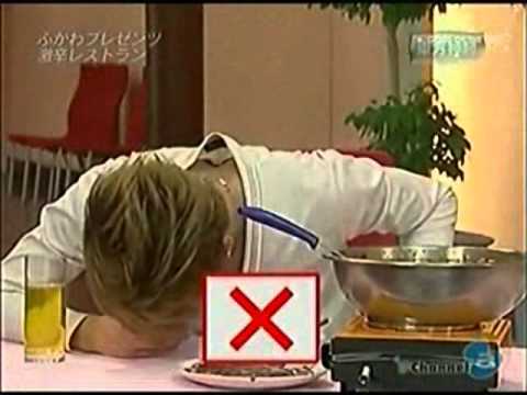 Super Junioe & DBSK Eating SPICY Food xD