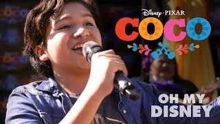 Disney•Pixar&#39;s Coco Magical Guitar Surprise | Oh My Disney