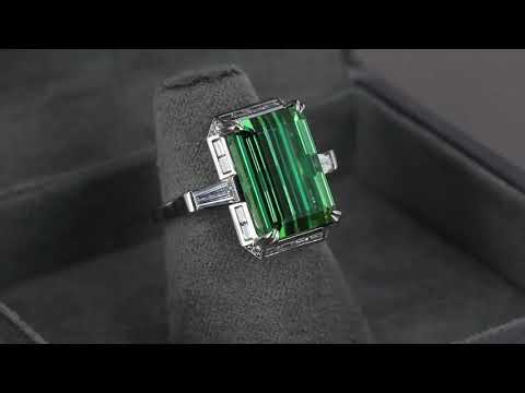 Золотой перстень с турмалином и бриллиантами