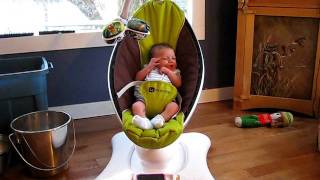 Mamaroo Chair — Укачивающее кресло-колыбель