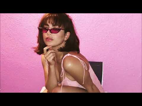 Charli XCX - Roll With Me (w/ Live Intro)