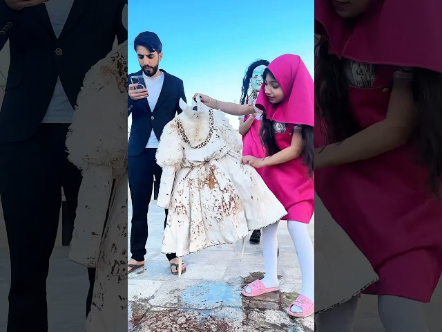 ماشا وسخت لبس العيد وصدمة 😱 عمو الشرطي ساعدها !!!