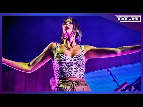 Dua Lipa - Begging (Live At Tomorrowland 2018)