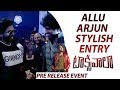Allu Arjun Dashing And Stylish Entry @Taxiwaala Pre Release Event