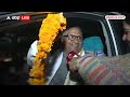 Bihar पहुंचने लगे RJD के विधायक, कहा सबसे पहले Tejashwi से मिलेंगे । Bihar Floor Test  - 01:31 min - News - Video