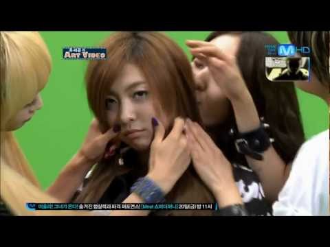 120717 f(x) Krystal Luna Kiss Scene