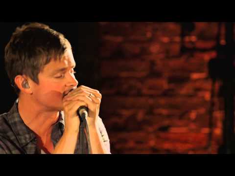 Keane - Somewhere Only We Know (Live At The Hub, Roundhouse Studios, London / 2013)
