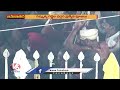 Devotees Taking Blessings From Samakka | Medaram Maha Jatara | V6 News  - 02:49 min - News - Video