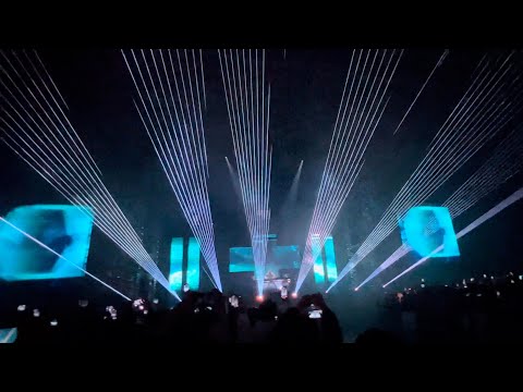 Martin Garrix & Seth Hills - Biochemical #live