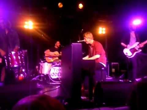 Tom odell HMV Birmingham Storms [so long]