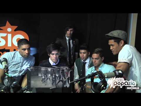 Justice Crew react to EXO's 으르렁