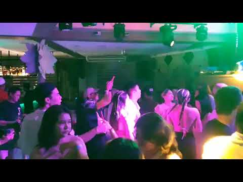 BORACAY-EPIC bar/club
