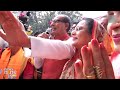 Madhya Pradesh Poll Results: Women Workers’ Emotional Celebration in Bhopal | News9  - 03:29 min - News - Video