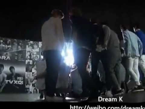 SM Art Exhibition - EXO on the stage 120810