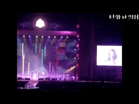 101127 f(x) Krystal Fainted @ lotte duty free family concert