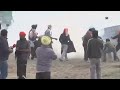 Police use tear gas against Indian farmers marching to New Delhi to demand guaranteed crop prices  - 00:50 min - News - Video