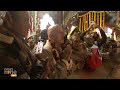 Actor Anupam Kher Offers Prayers at Hanuman Garhi Mandir in Ayodhya | News9  - 01:38 min - News - Video