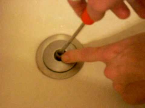 Bathtub Drain Removal Shefalitayal, How To Remove Moen Pop Up Bathtub Drain Stopper