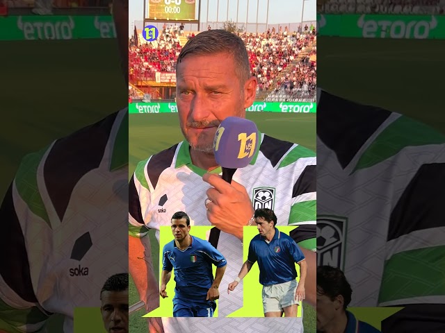 TOTTI ELEGGE IL MIGLIOR 10 ITALIANO DI SEMPRE 🐐🇮🇹 #calcio #shorts