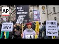 Hundreds protest WikiLeaks founder Julian Assanges extradition to US