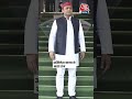 UP: Varanasi में सड़क धंसने पर Akhilesh Yadav का तंज  #shorts #shortsvideo #viralvideo  - 00:39 min - News - Video