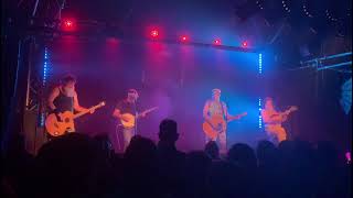 Hayseed Dixie at Oxford Academy - Fat Bottomed Girls