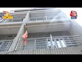 Paper Leak Controversy: NEET पेपर लीक मामले में गिरफ्तार Sikandar के करीबी अवधेश के घर पर लटके ताले  - 01:36 min - News - Video