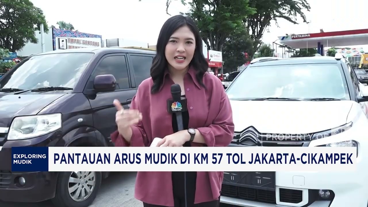 Pantauan Arus Mudik di Km 57 Tol Jakarta-Cikampek